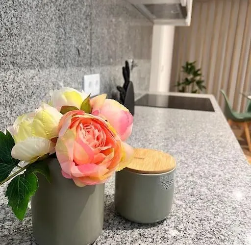 Cunha's - Center ギマランイス